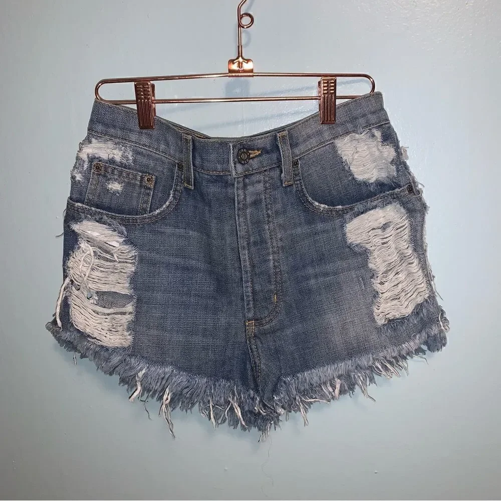 CARMAR Distressed High Waisted Shorts size 26